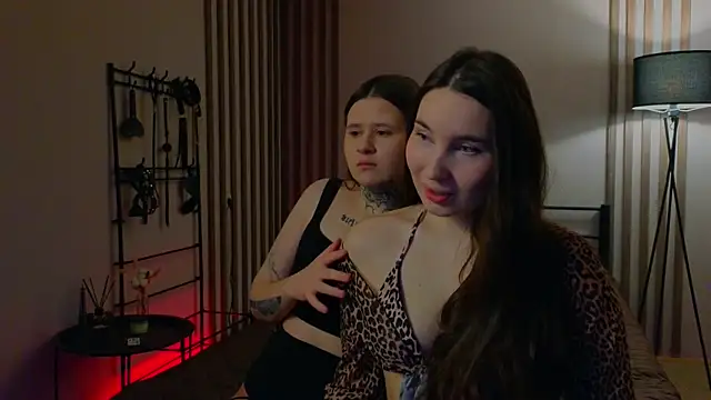 Snapshot of domDani_subMay chatting on 3, 3, 2025 domDani subMay online show from 3, 3, 2025