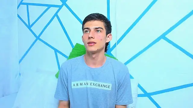 Snapshot of liam_scott77 chatting on 7, 12, 2024 liam scott77 online show from 7, 12, 2024