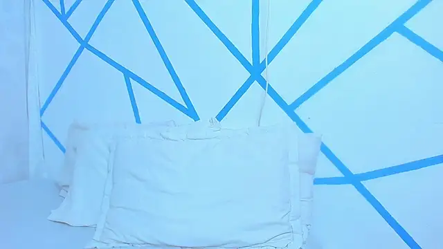 Snapshot of liam_scott77 chatting on 16, 12, 2024 liam scott77 online show from 16, 12, 2024