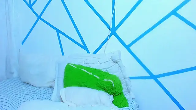 Snapshot of liam_scott77 chatting on 8, 2, 2025 liam scott77 online show from 8, 2, 2025