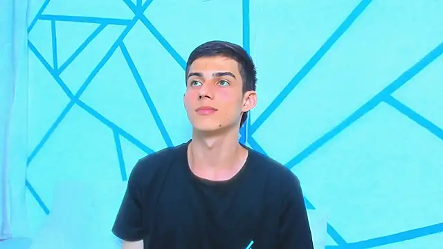 Snapshot of liam_scott77 chatting on 20, 2, 2025 liam scott77 online show from 20, 2, 2025