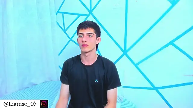 liam scott77 online show from 4, 2, 2026