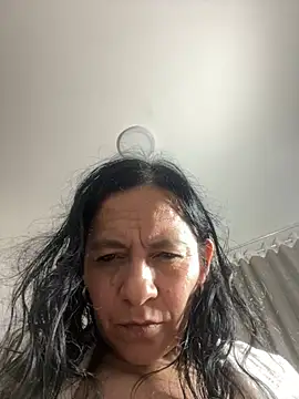 Freya Artemisa online show from 23, 2, 2025