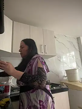 Freya Artemisa online show from 6, 2, 2026