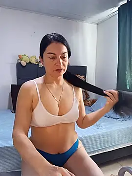 Snapshot of renata_hot1 chatting on 2, 12, 2025 renata hot1 online show from 2, 12, 2025