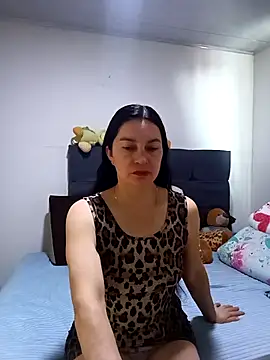 Snapshot of renata_hot1 chatting on 17, 12, 2025 renata hot1 online show from 17, 12, 2025