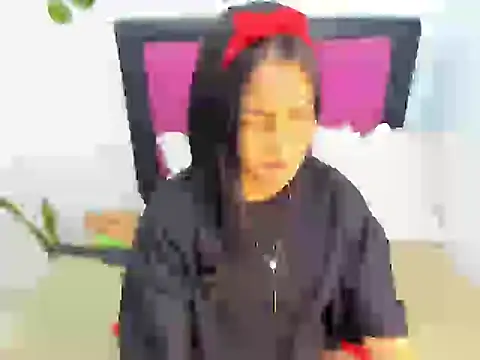 Snapshot of AlondraFoxx chatting on 7, 10, 2025 AlondraFoxx online show from 7, 10, 2025