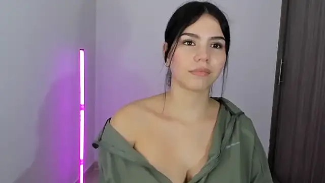 Snapshot of Natasha_su_ chatting on 12, 11, 2025 Natasha su online show from 12, 11, 2025