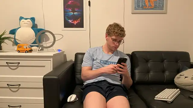 BlueEyedTallGuy94 online show from 14, 12, 2024