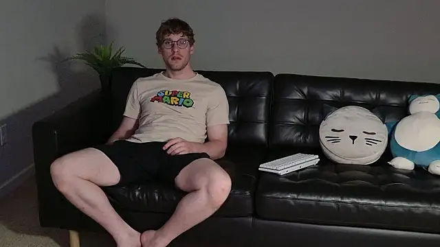 BlueEyedTallGuy94 online show from 11, 9, 2025