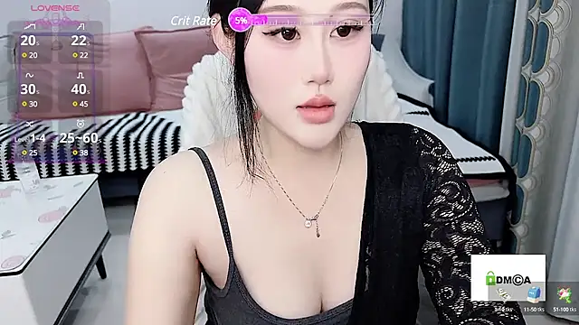 Snapshot of QQ-tutu chatting on 6, 1, 2025 QQ-tutu online show from 6, 1, 2025