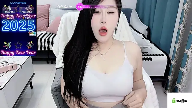 Snapshot of QQ-tutu chatting on 7, 2, 2025 QQ-tutu online show from 7, 2, 2025