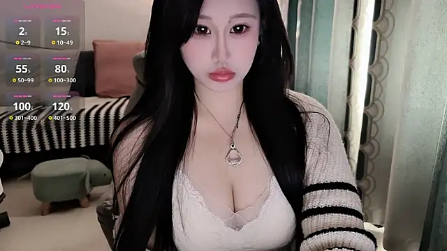 Snapshot of QQ-tutu chatting on 20, 10, 2025 QQ-tutu online show from 20, 10, 2025