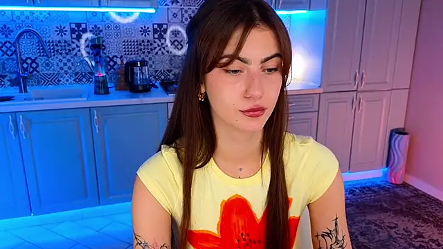 Snapshot of tomorrows_day chatting on 10, 9, 2025 tomorrows day online show from 10, 9, 2025