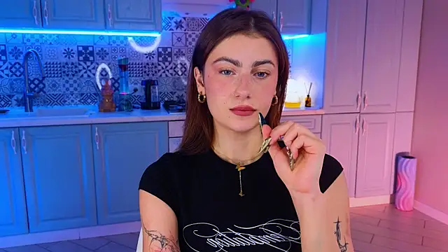 Snapshot of tomorrows_day chatting on 25, 9, 2025 tomorrows day online show from 25, 9, 2025