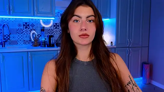 Snapshot of tomorrows_day chatting on 11, 10, 2025 tomorrows day online show from 11, 10, 2025