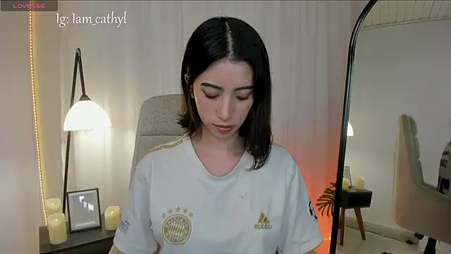 Catyloves online show from 26, 5, 2026