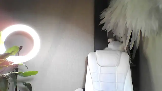 foxy blond online show from 28, 11, 2025