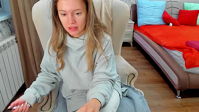 foxy blond online show from 28, 2, 2026