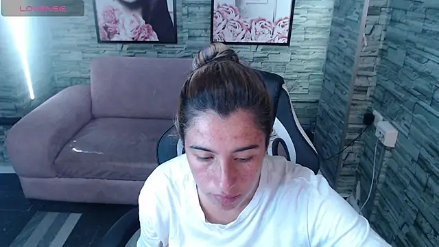 Valerie b online show from 7, 2, 2025