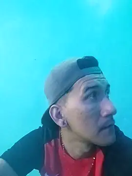 Snapshot of Carlos220493 chatting on 30, 10, 2025 Carlos220493 online show from 30, 10, 2025