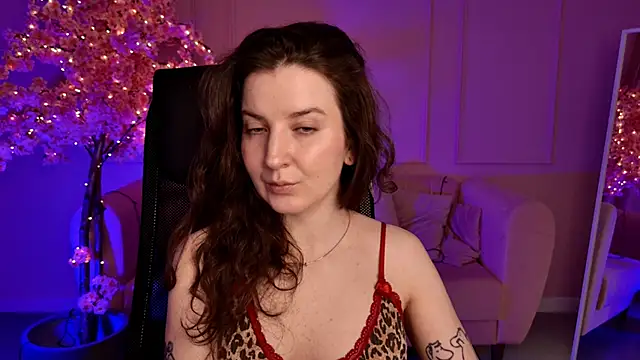 JackieByrd online show from 12, 10, 2025