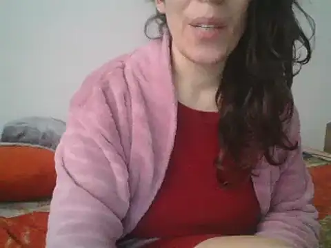 Snapshot of hairygirl80 chatting on 13, 1, 2025 hairygirl80 online show from 13, 1, 2025