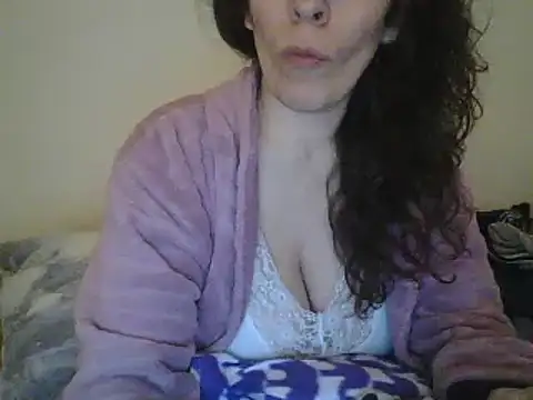 Snapshot of hairygirl80 chatting on 20, 1, 2025 hairygirl80 online show from 20, 1, 2025