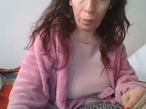 Snapshot of hairygirl80 chatting on 10, 2, 2025 hairygirl80 online show from 10, 2, 2025