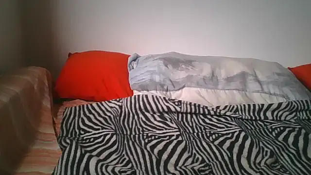 Snapshot of hairygirl80 chatting on 16, 9, 2025 hairygirl80 online show from 16, 9, 2025