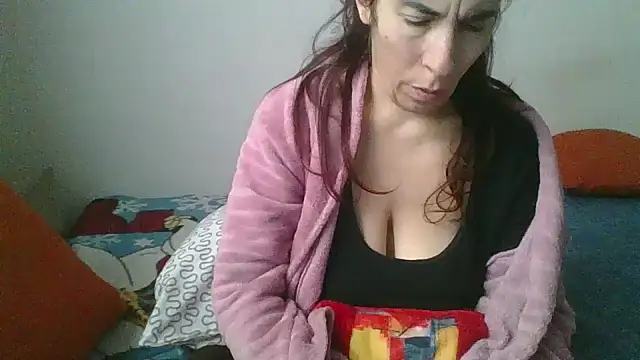 hairygirl80 online show from 8, 1, 2026