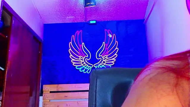 meghan nill online show from 27, 3, 2026