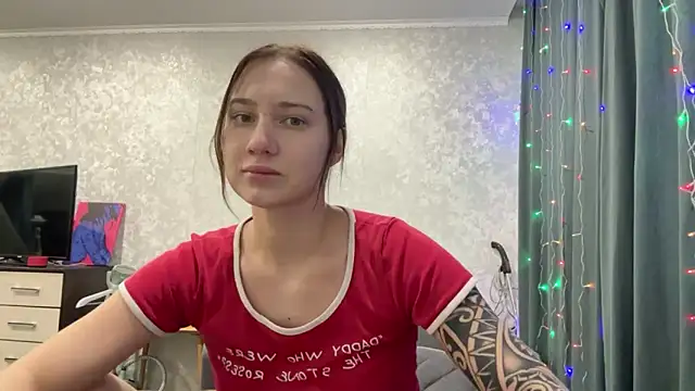Snapshot of AnneBall chatting on 24, 12, 2024 AnneBall online show from 24, 12, 2024