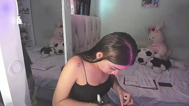 KittyKlum online show from 19, 3, 2026