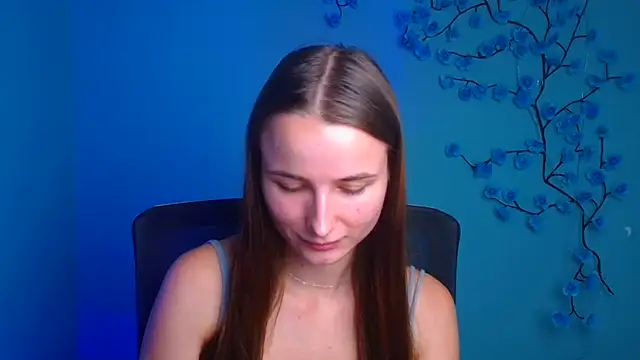 Eva Janee online show from 3, 8, 2026