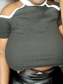 Snapshot of BlackJaguar30 chatting on 29, 9, 2025 BlackJaguar30 online show from 29, 9, 2025