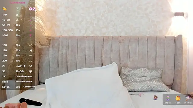 mia lourence online show from 11, 10, 2025