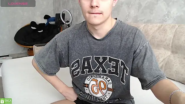 Fire Ice77 online show from 14, 3, 2025