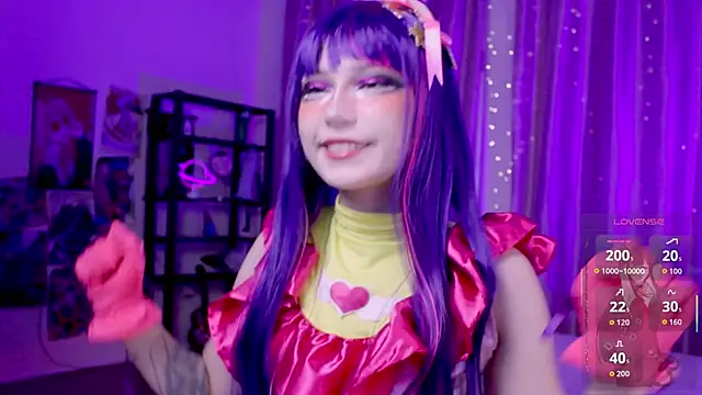 Carolina Leep online show from 7, 10, 2025