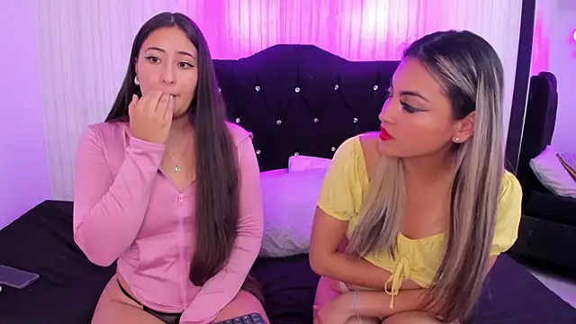 Snapshot of alice_dakota chatting on 12, 12, 2024 alice dakota online show from 12, 12, 2024