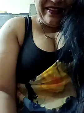 Snapshot of sneha_rose chatting on 24, 12, 2024 sneha rose online show from 24, 12, 2024