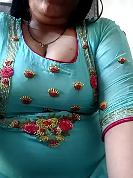 Snapshot of sneha_rose chatting on 13, 1, 2025 sneha rose online show from 13, 1, 2025