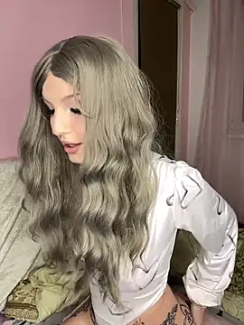 Snapshot of MoonAgnes chatting on 28, 12, 2024 MoonAgnes online show from 28, 12, 2024