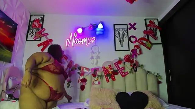 NaomiAsha online show from 14, 2, 2025