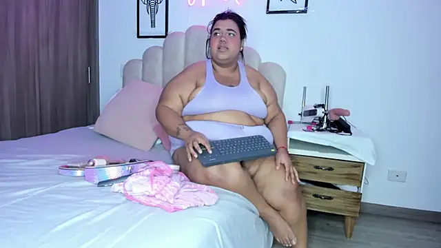 NaomiAsha online show from 9, 3, 2026