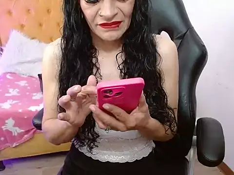 AlexandraJones  online show from 25, 2, 2025