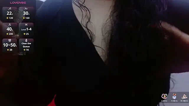 AlexandraJones  online show from 7, 10, 2025