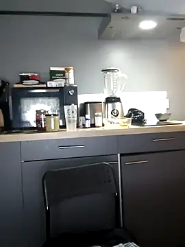 Snapshot of LadyRochester chatting on 4, 3, 2025 LadyRochester online show from 4, 3, 2025