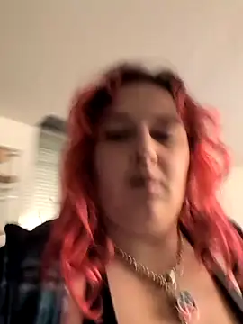 Snapshot of LadyRochester chatting on 4, 10, 2025 LadyRochester online show from 4, 10, 2025