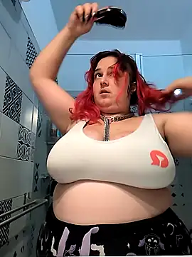 Snapshot of LadyRochester chatting on 6, 10, 2025 LadyRochester online show from 6, 10, 2025